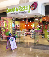 Example of Sweet and Sassy mall front